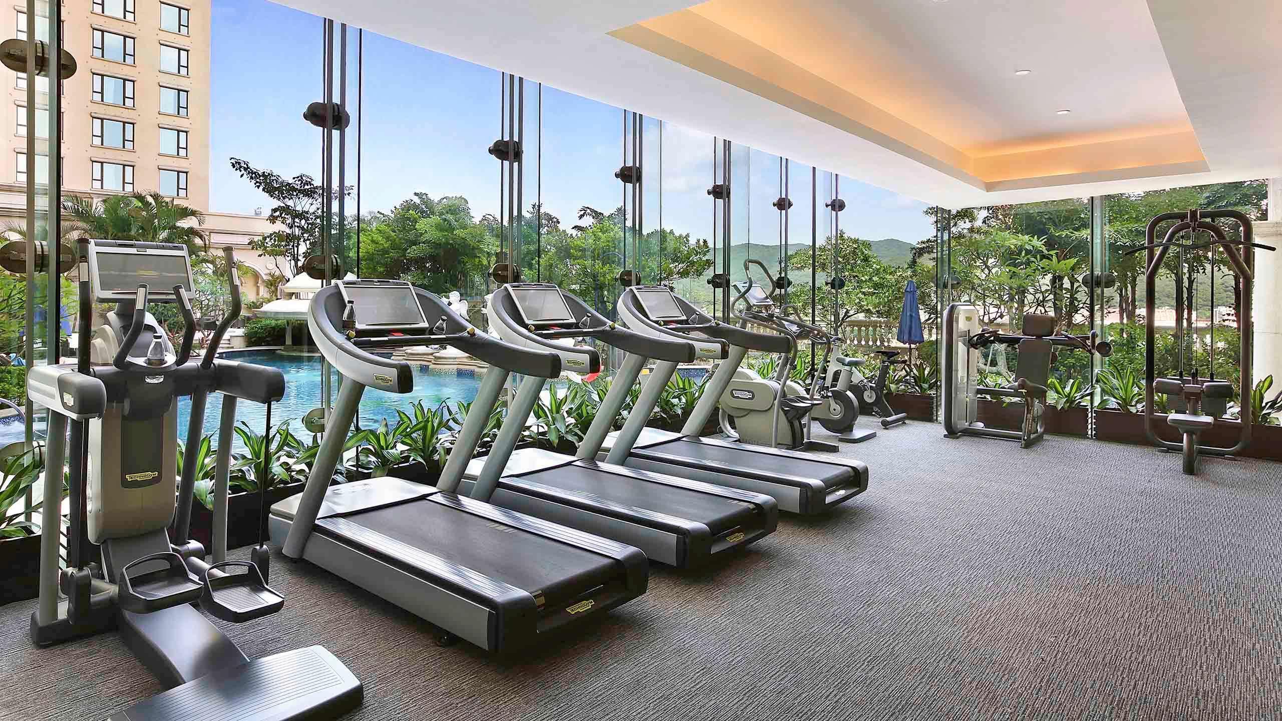Hotel Sofitel Macau At Ponte 16 Exterior foto The gym at the hotel